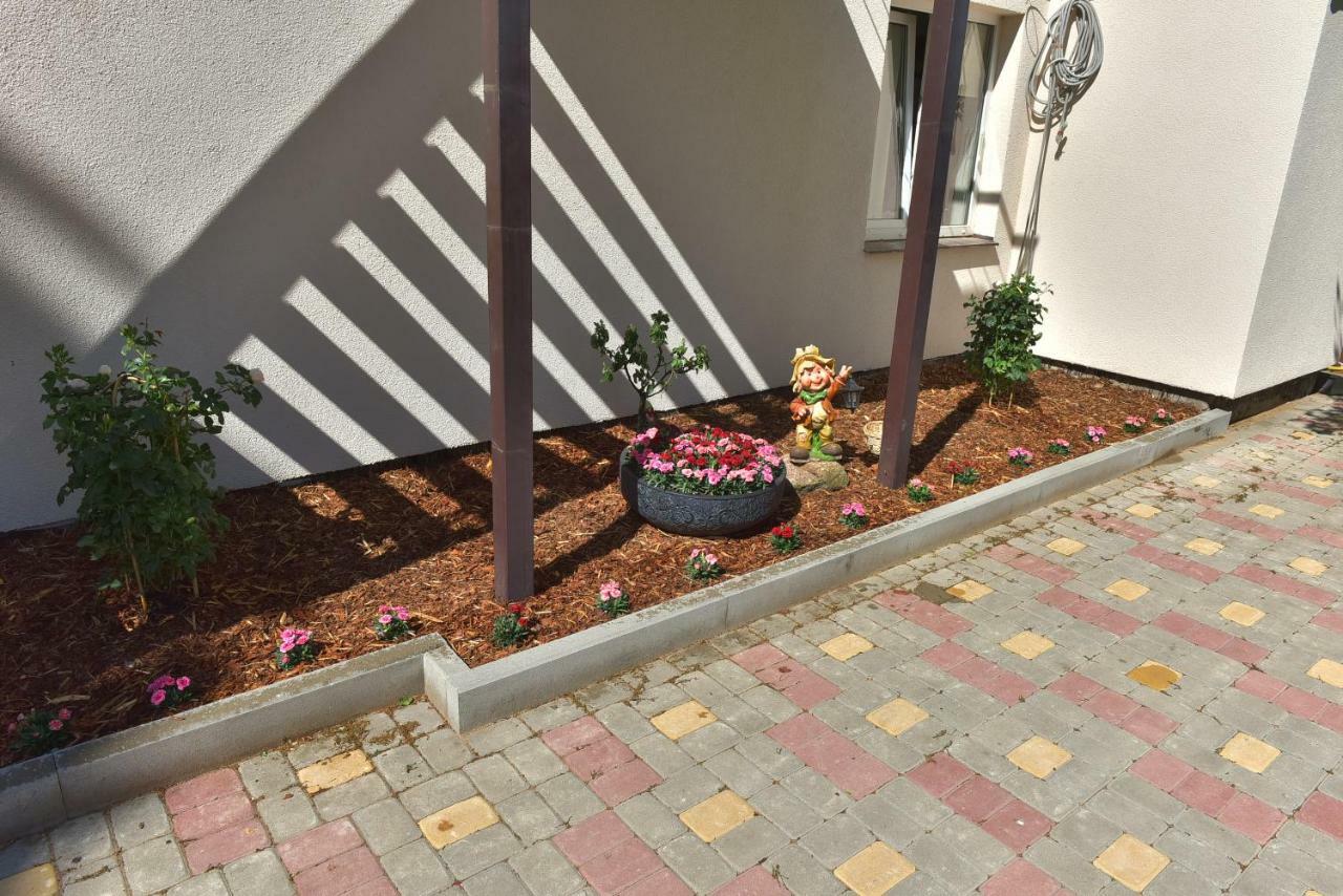 Djuna Majori Apartment